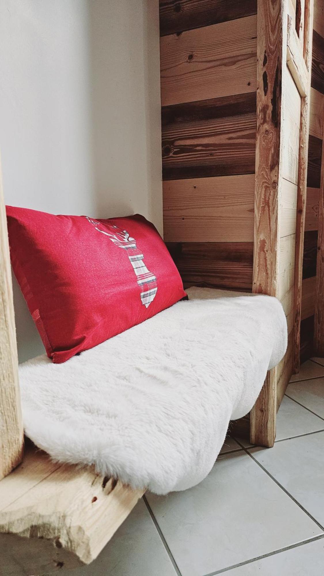 Вилла Le Banc Des Seilles Bonvillard Экстерьер фото